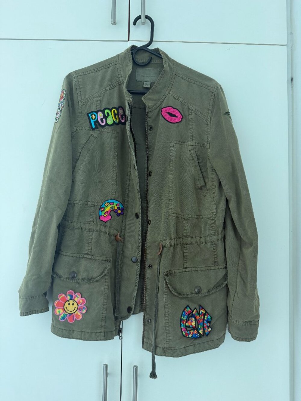 Hinge Olive Green Utility Jacket Peace Love Patches Size 1 (Medium)